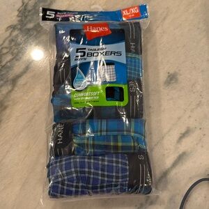 Boys XL Hanes Boxer New in Pack, tagless, comfort flex waist, plaid